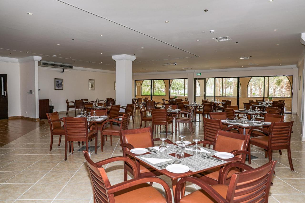 Dhafra Beach Hotel Jebel Dhanna Esterno foto