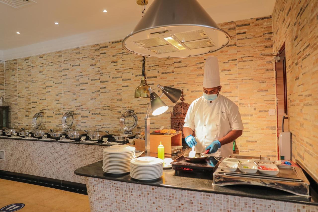 Dhafra Beach Hotel Jebel Dhanna Esterno foto
