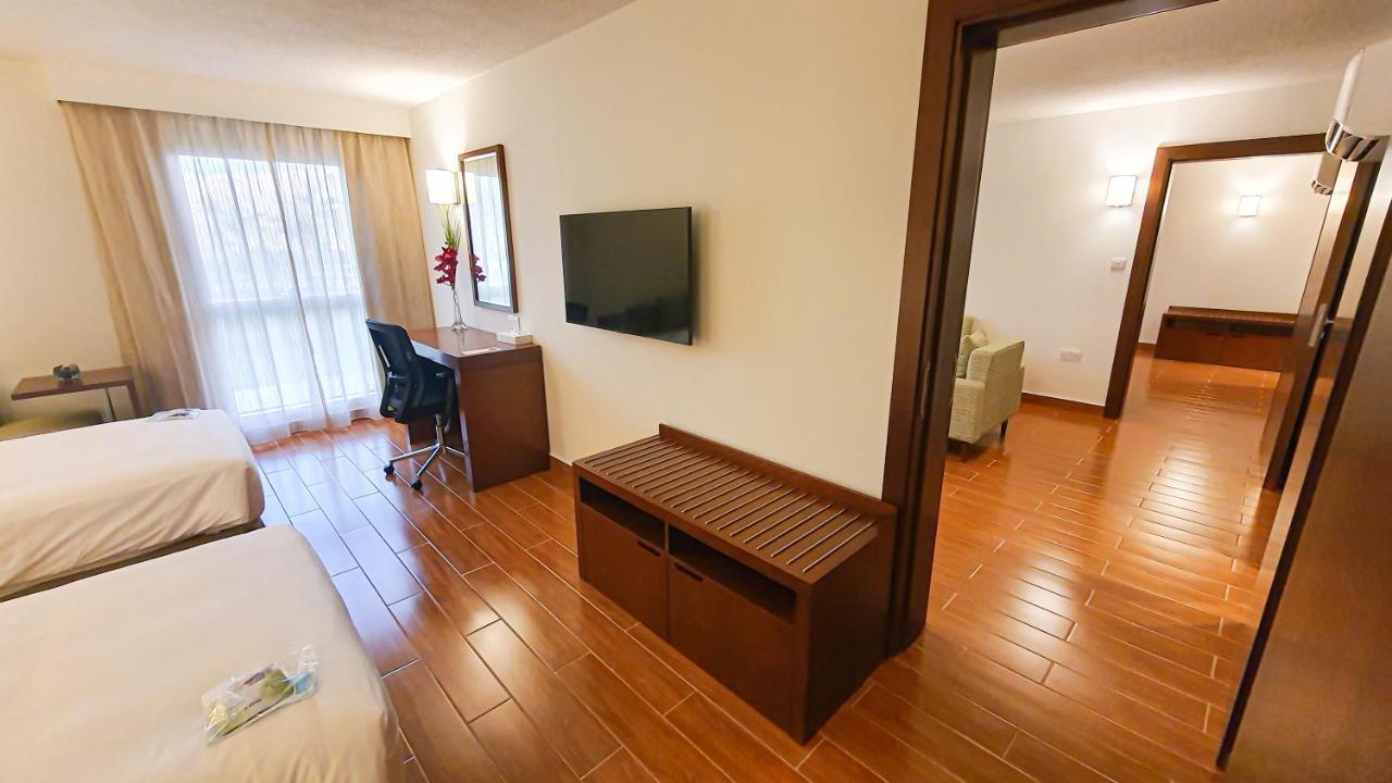 Dhafra Beach Hotel Jebel Dhanna Esterno foto