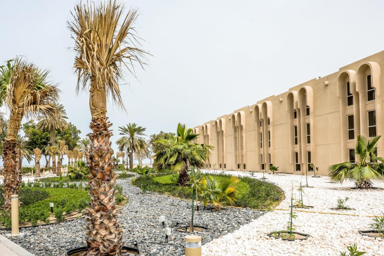 Dhafra Beach Hotel Jebel Dhanna Esterno foto